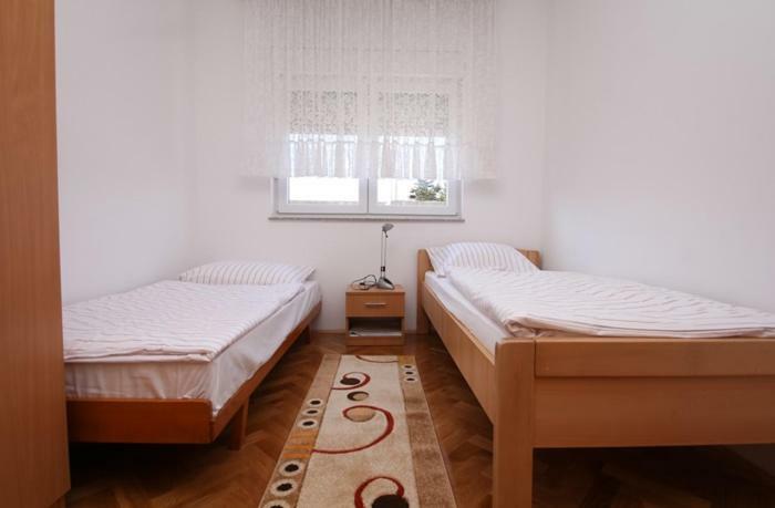 Apartmani Pranjic Каштела Екстер'єр фото