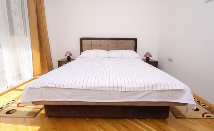 Apartmani Pranjic Каштела Екстер'єр фото